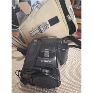 Chinon Genesis Zoom 35mm "Bridge Camera" with Soft Case - Excellent Working!